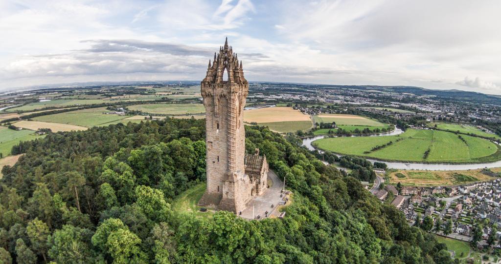 William Wallace Hotel Стерлинг Экстерьер фото