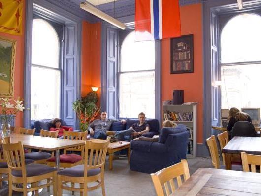 William Wallace Hotel Стерлинг Экстерьер фото